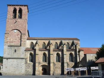 Manglieu, église, vue générale