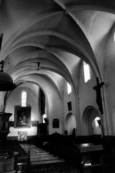 Chateldon, église Saint-Sulpice, nef