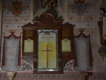 Combronde, église Saint-Genès, chapelle latérale tableau du souvenir