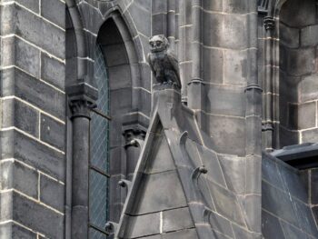 Cathédrale de Clermont, emblème de l'architecte Viollet le Duc