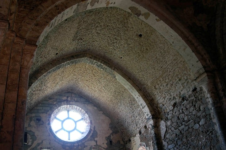 abbaye de Mègemont, intérieur