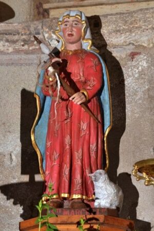 Eglise Saint-Julien de Chauriat, statue de sainte Marcelle