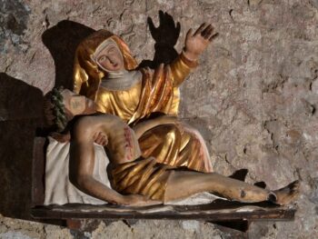 Eglise Saint-Julien de Chauriat, Pieta
