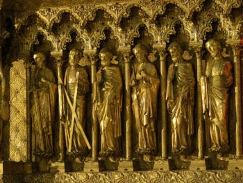 Cathédrale de Clermont- Maître autel de Viollet le Duc, détail apôtres