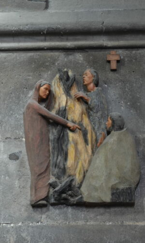 Cathédrale de Clermont, station du chemin de Croix de Noëlle Fabri-Canti 1