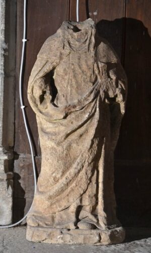 Maringues, église Notre-Dame, Personnage AT