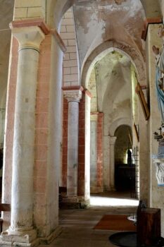 Saint-Hilaire-la-Croix, église, bas-côté