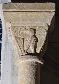 Plauzat, église Saint-Pierre, Chapiteaux