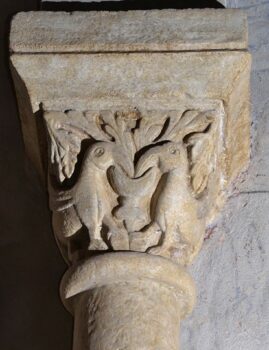 Plauzat, église Saint-Pierre, Chapiteaux