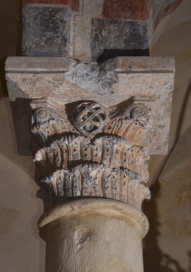 Cournon, église Saint-Martin, chapiteau 4 Cournon, église Saint-Martin, chapiteau